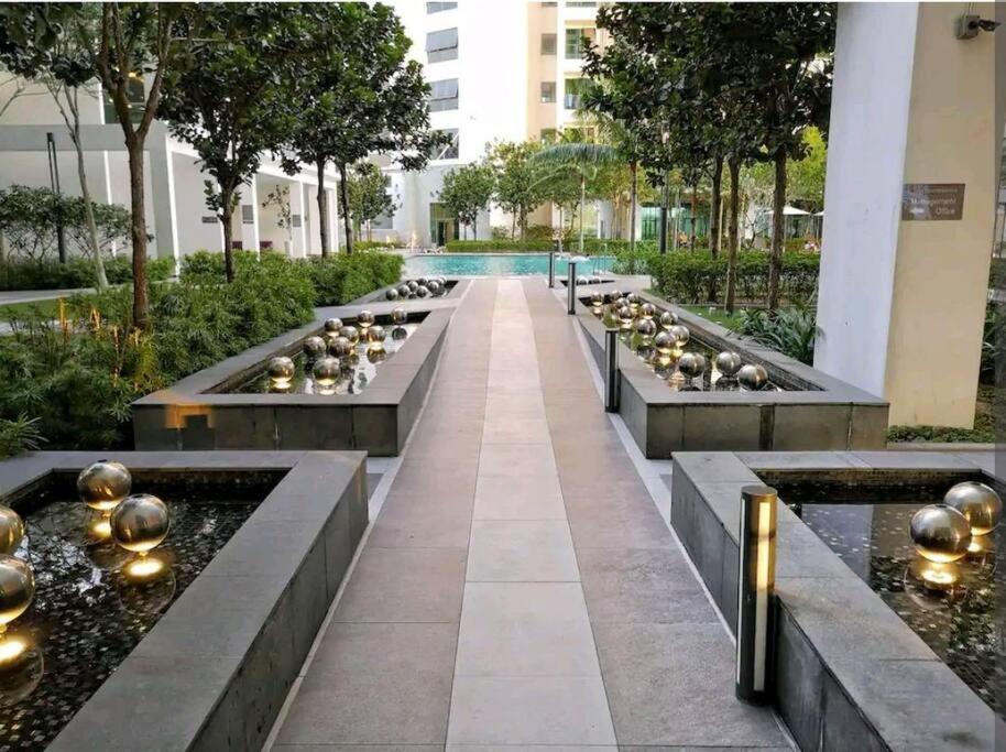 G-mat Staycation Free Wifi & Netflix Cyberjaya